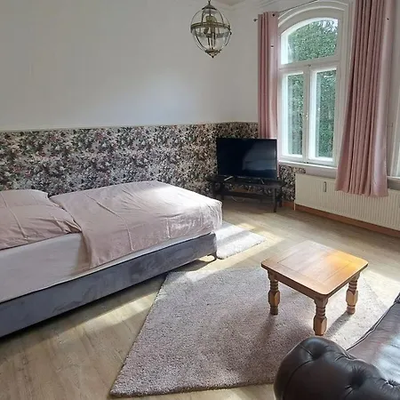 Manor House 